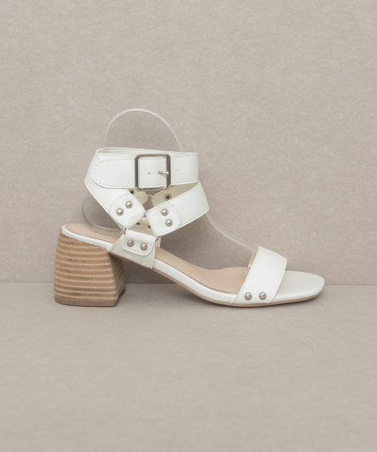 Emilia Sandal