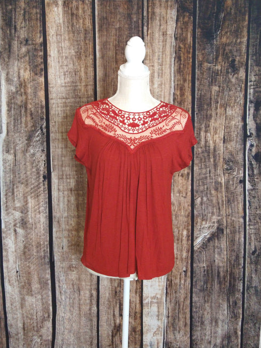 Dark red top with crochet inlay